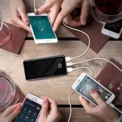 Batterie Externe 24000 MAh USB-C -Monde Electronique Batterie Externe 24000 mAh USB C charge simultanee