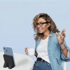 Batterie Externe Induction Qi -Monde Electronique Batterie Externe Induction Qi support